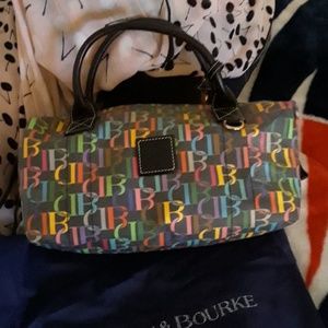 Dooney & Bourke satchel bag